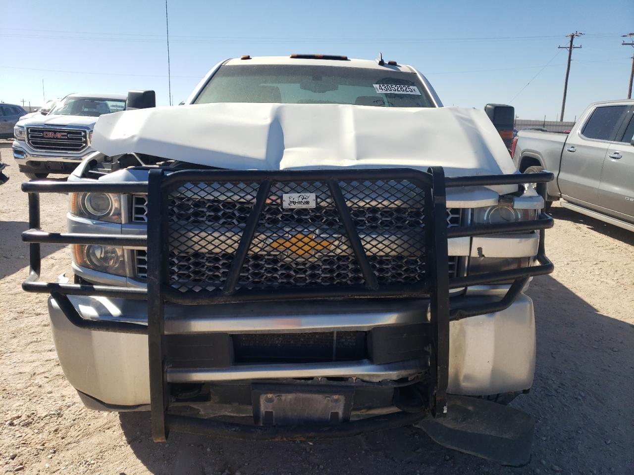 2019 CHEVROLET SILVERADO - Фото 5