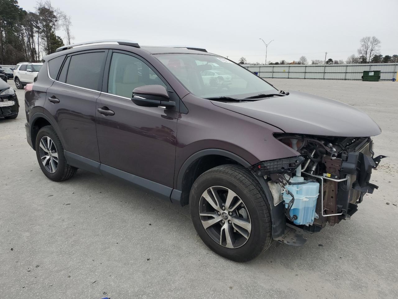 2016 TOYOTA RAV4 XLE - Фото 4