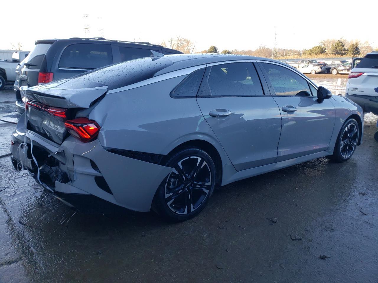 2023 KIA K5 GT LINE - Фото 3