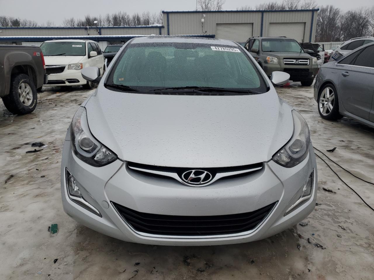 2015 HYUNDAI ELANTRA SE - Image 5