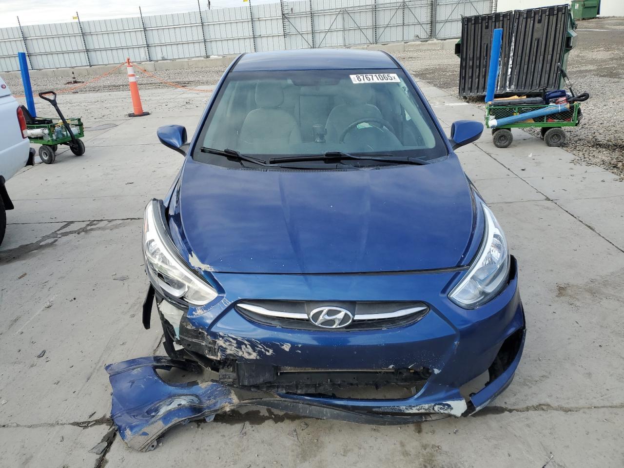 2017 HYUNDAI ACCENT SE - Image 5