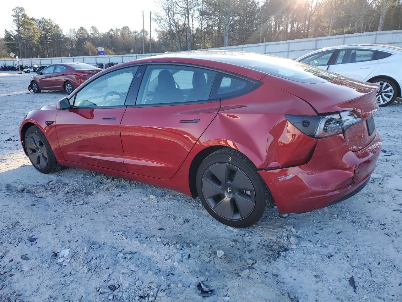 2023 TESLA MODEL 3 - Фото 2