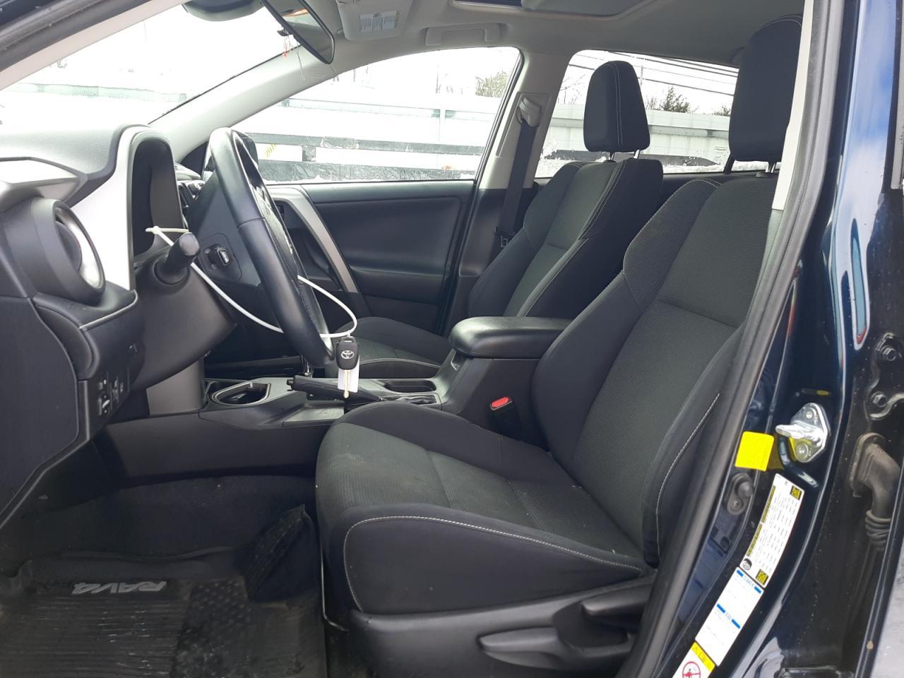 2017 TOYOTA RAV4 XLE - Фото 7