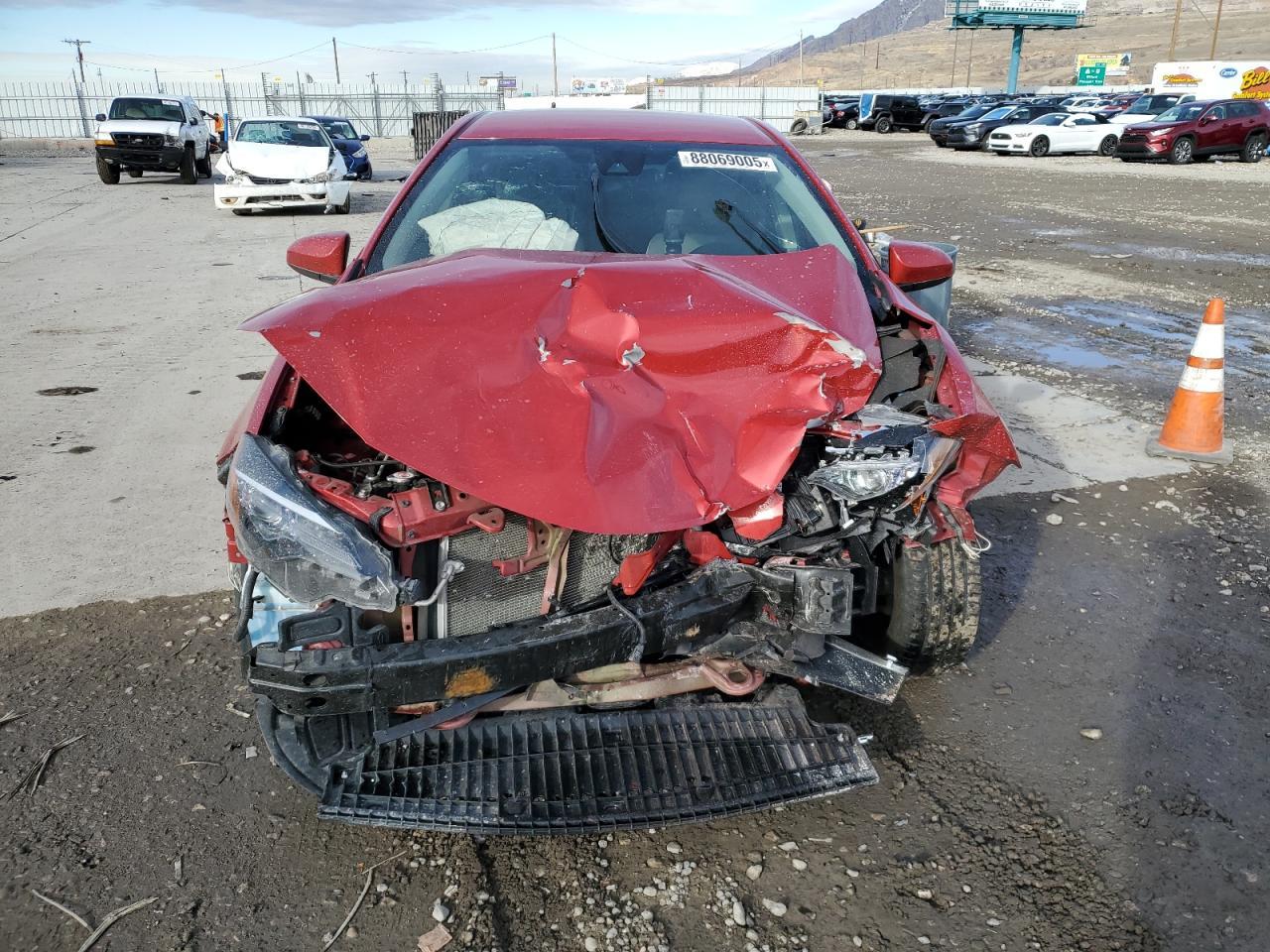 2018 TOYOTA COROLLA L - Image 5