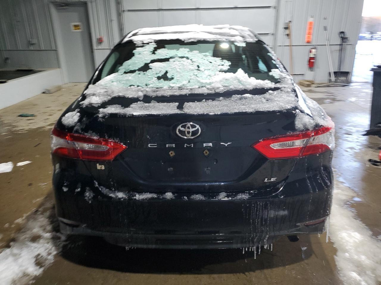2018 TOYOTA CAMRY L - Image 6