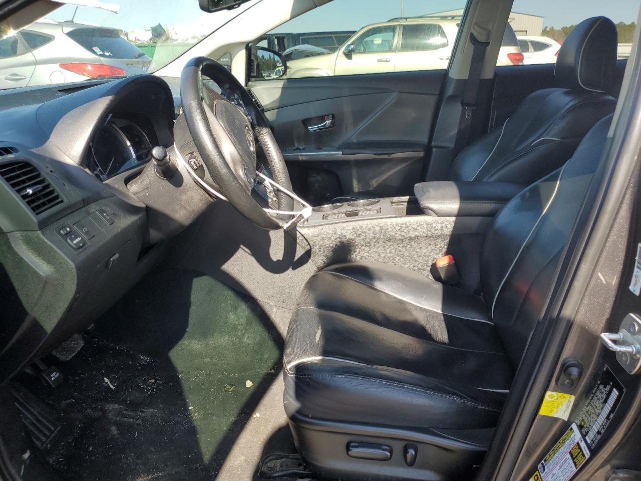 2013 TOYOTA VENZA LE - Фото 7