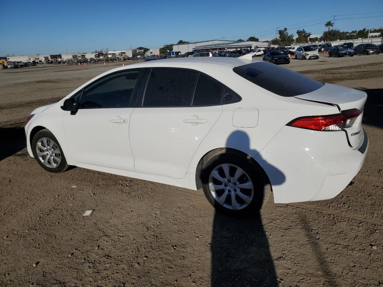 2022 TOYOTA COROLLA LE - Image 2
