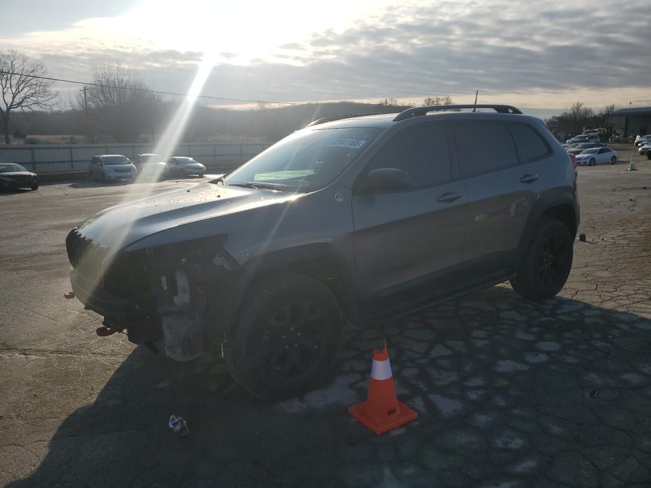 2016 JEEP CHEROKEE T