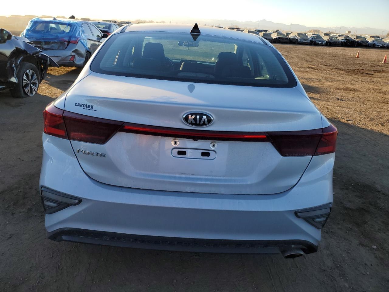2021 KIA FORTE FE - Фото 6