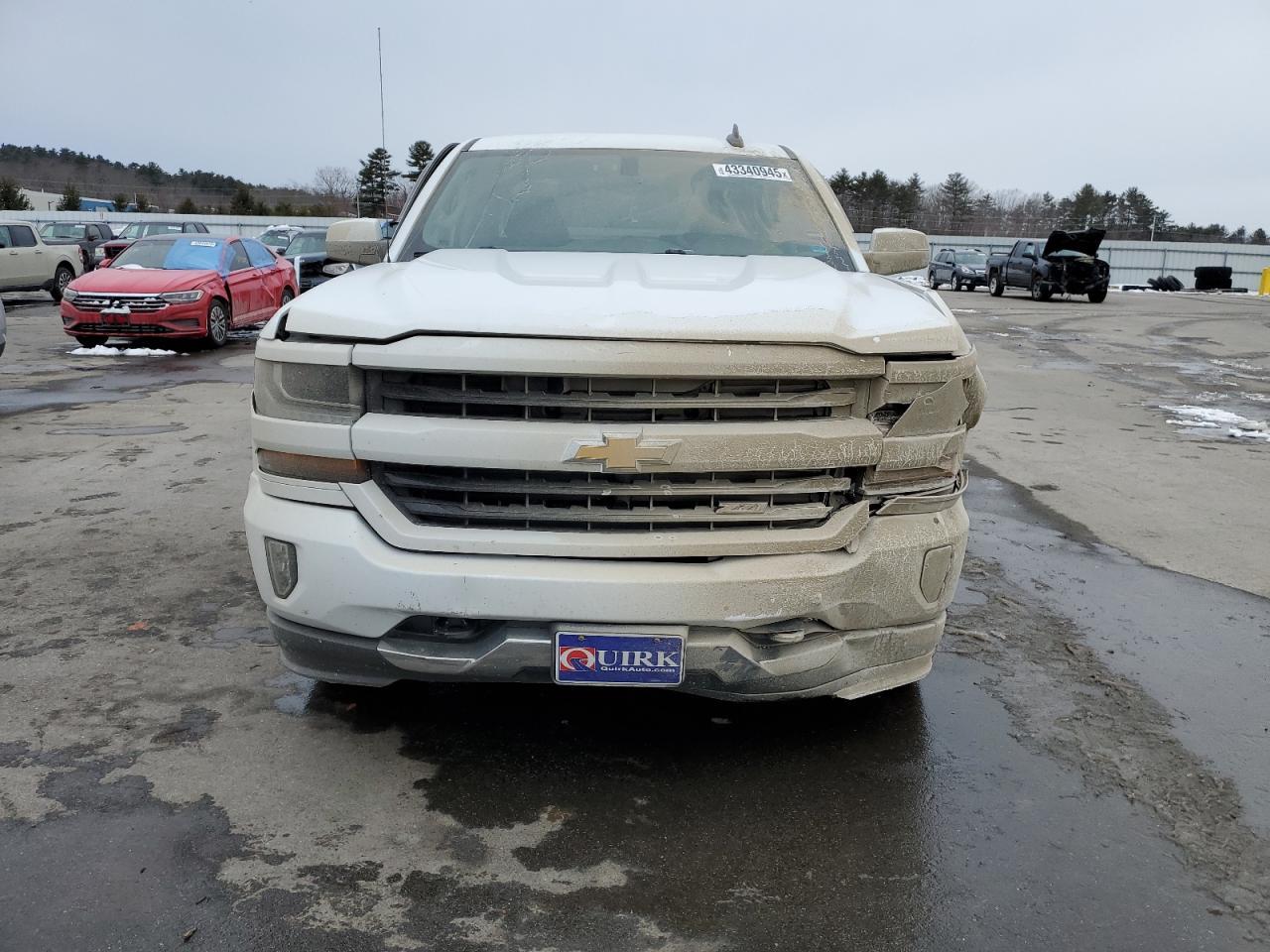 2017 CHEVROLET SILVERADO - Фото 5