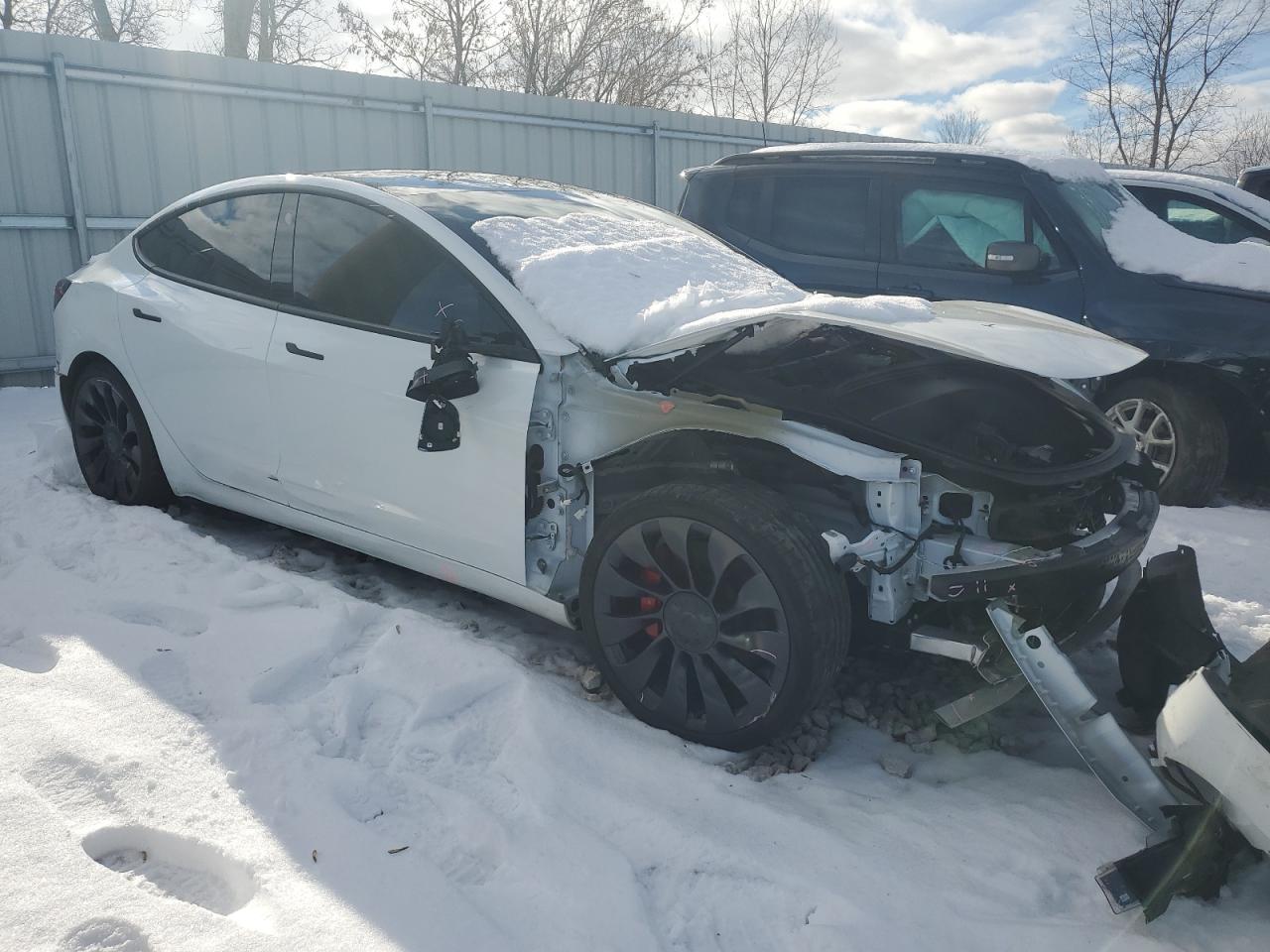 2023 TESLA MODEL 3 - Фото 4