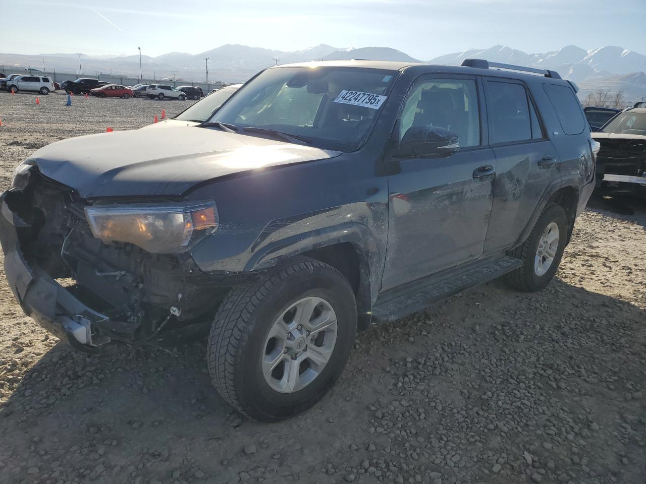 2024 TOYOTA 4RUNNER SR