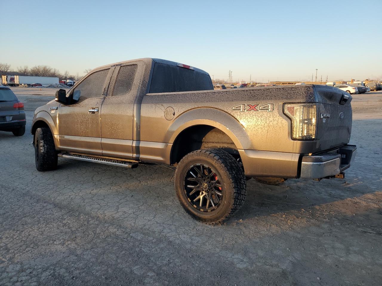 2016 FORD F150 SUPER - Фото 2