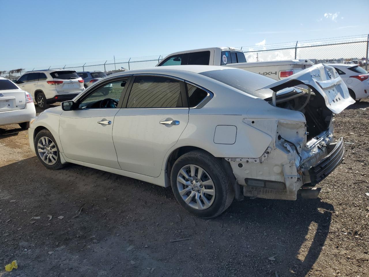 2015 NISSAN ALTIMA 2.5 - Фото 2
