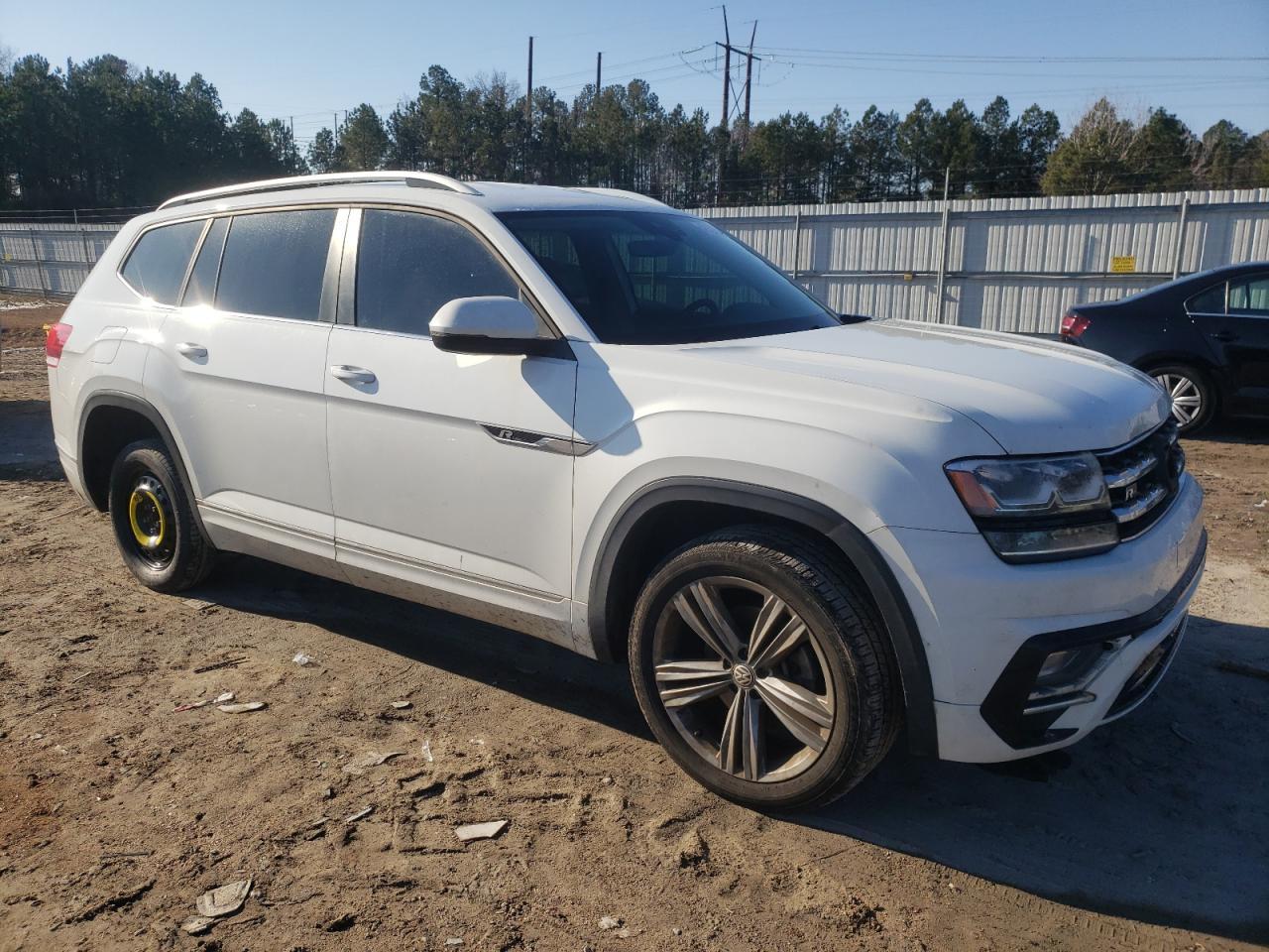 2018 VOLKSWAGEN ATLAS SE - Image 4