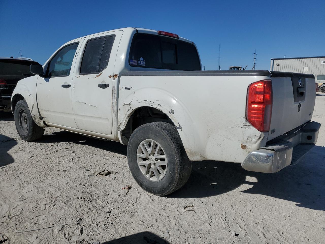 2016 NISSAN FRONTIER S - Image 2