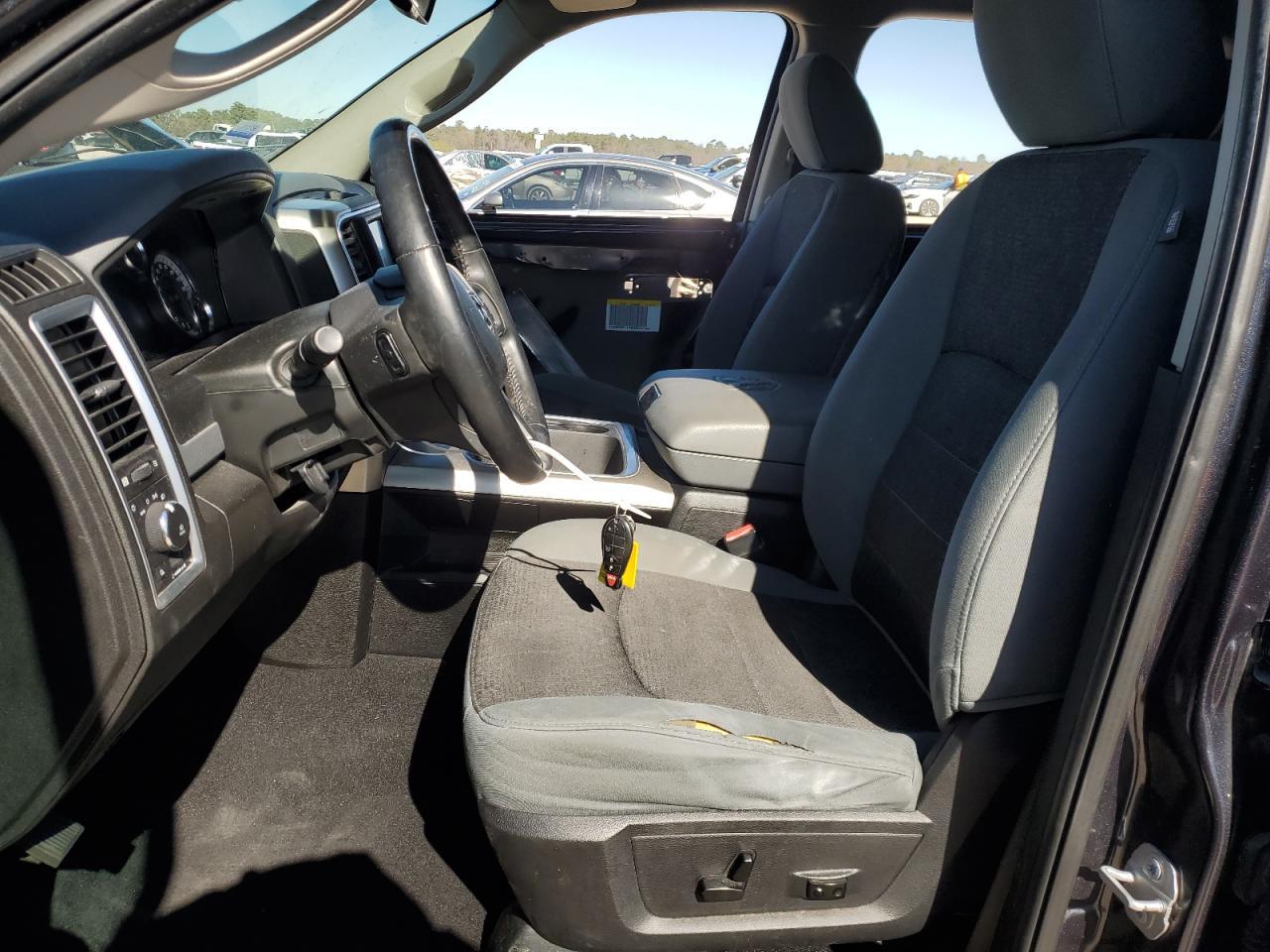 2019 RAM 1500 CLASS - Фото 7