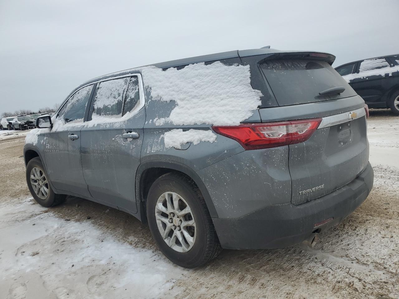 2018 CHEVROLET TRAVERSE L - Image 2