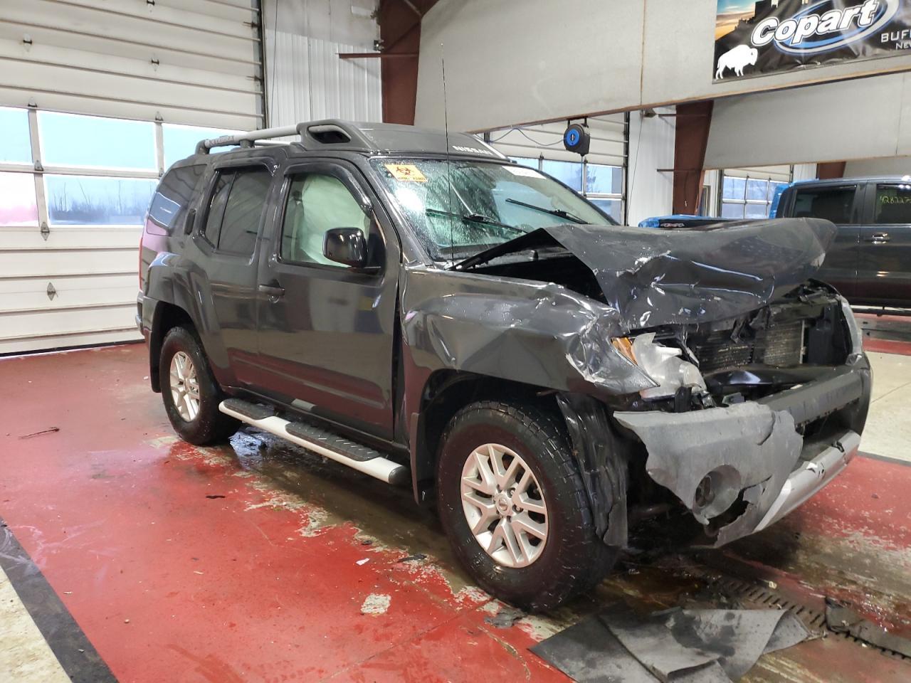 2015 NISSAN XTERRA X - Image 4