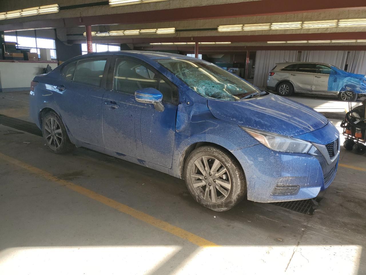 2021 NISSAN VERSA SV - Фото 4