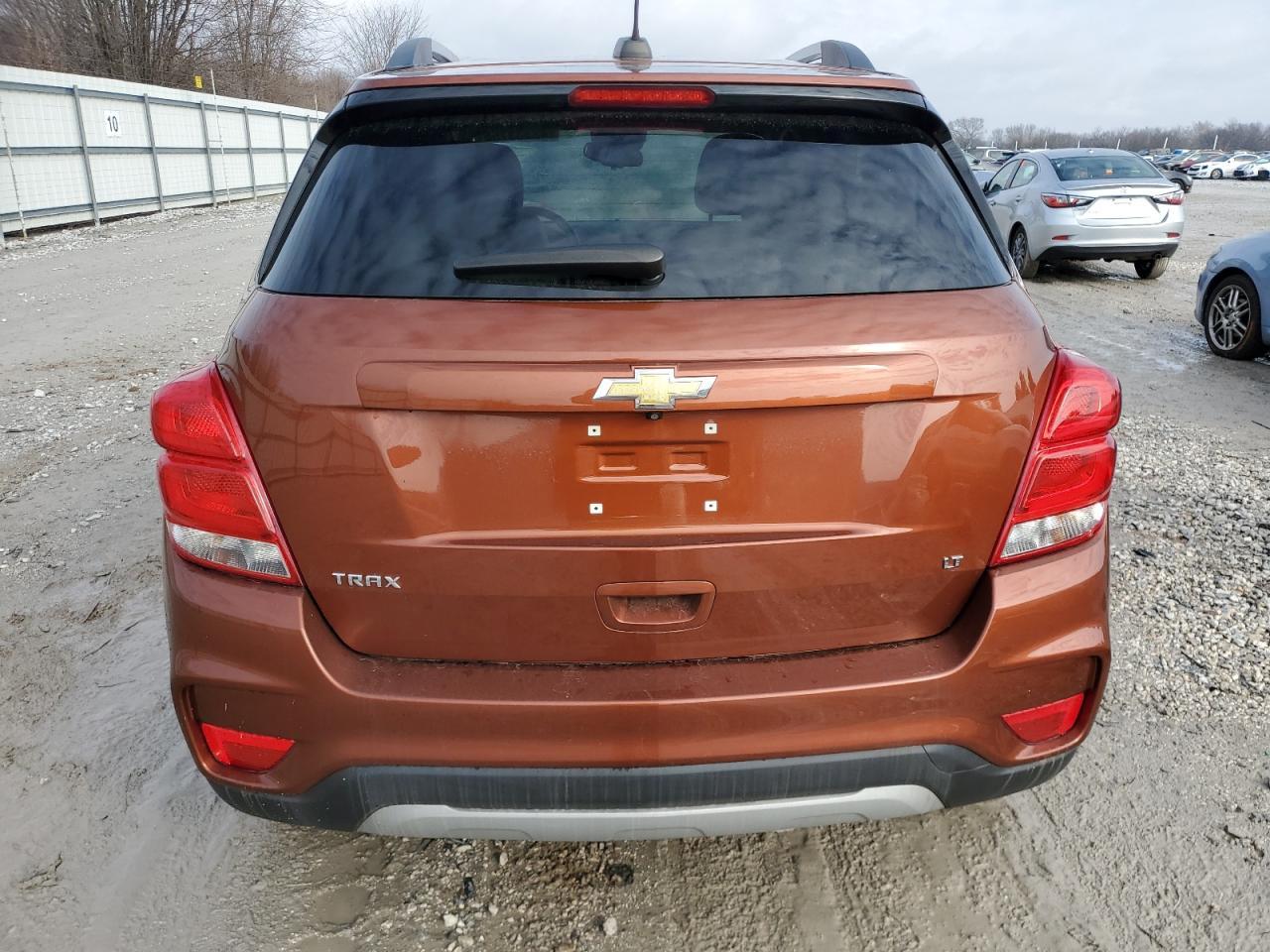2019 CHEVROLET TRAX 1LT - Фото 6