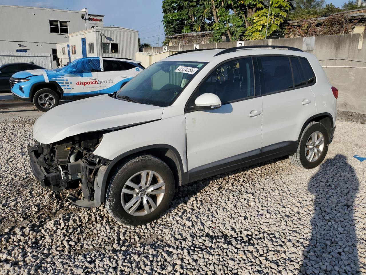 2015 VOLKSWAGEN TIGUAN S