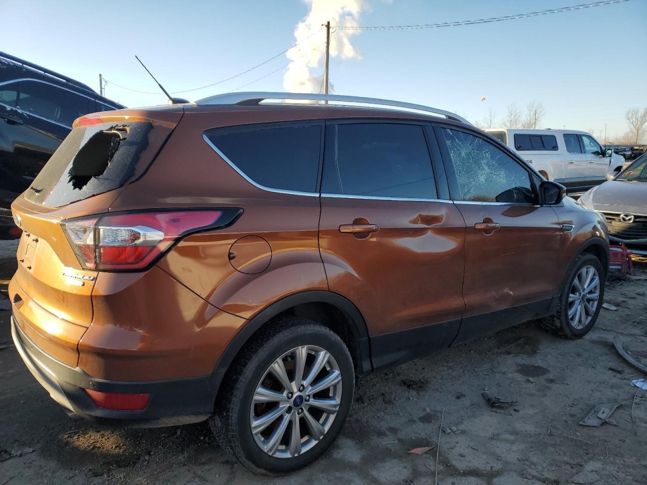 2017 FORD ESCAPE TIT - Image 3