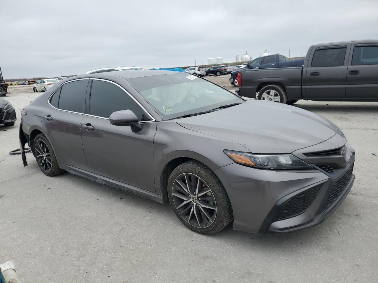 2021 TOYOTA CAMRY SE - Image 4