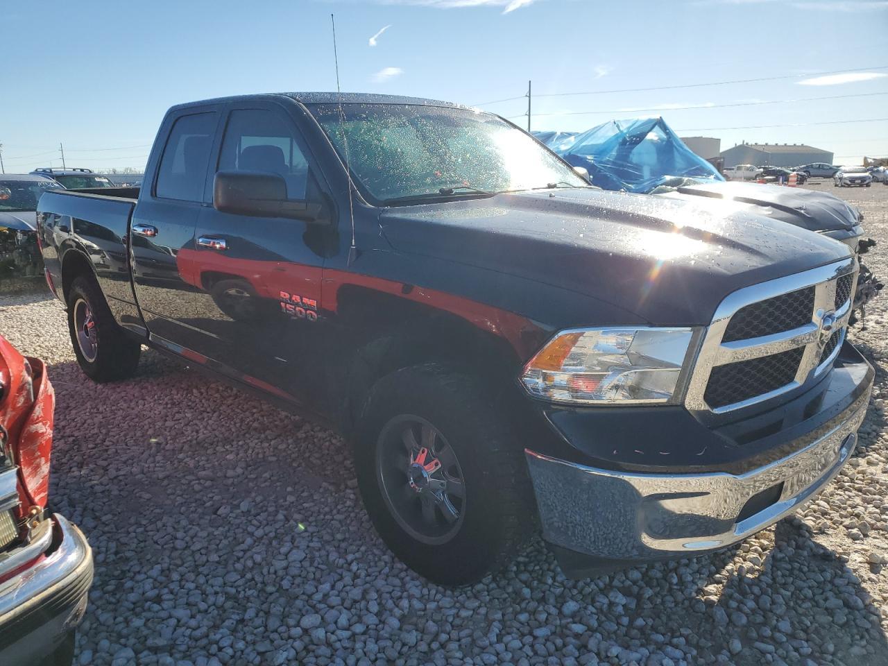 2017 RAM 1500 SLT - Image 4