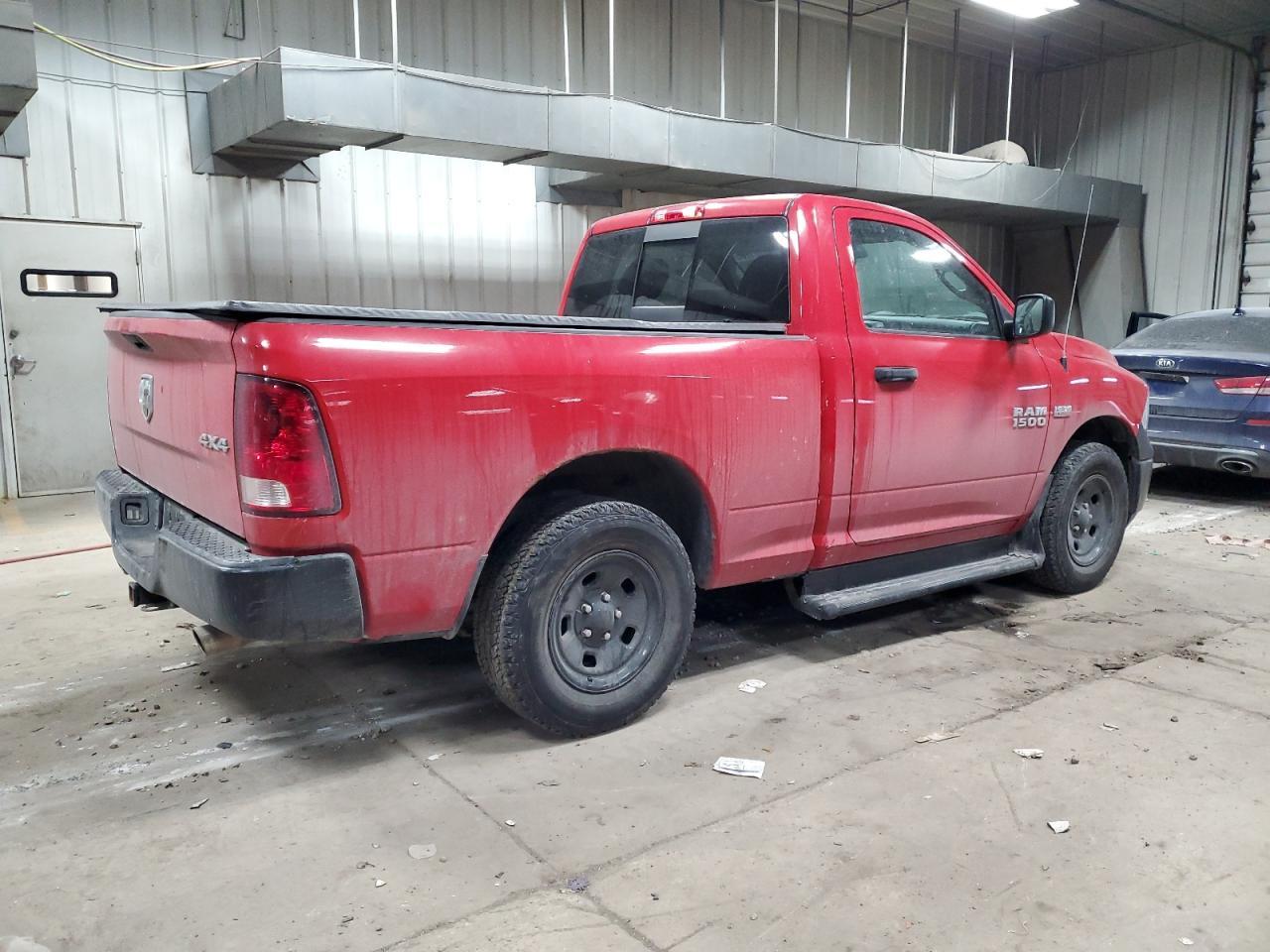 2014 RAM 1500 ST - Фото 3