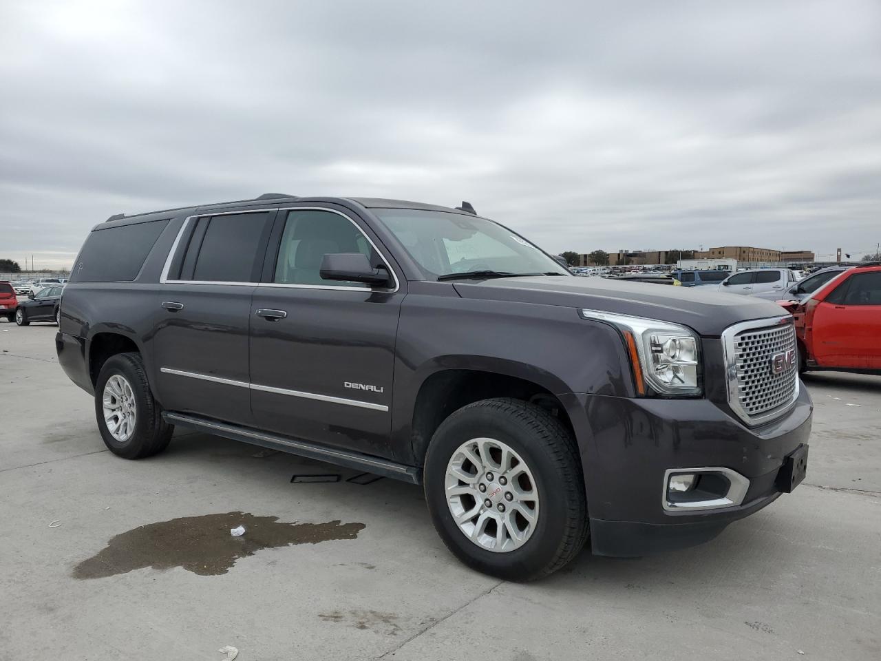 2016 GMC YUKON XL D - Фото 4