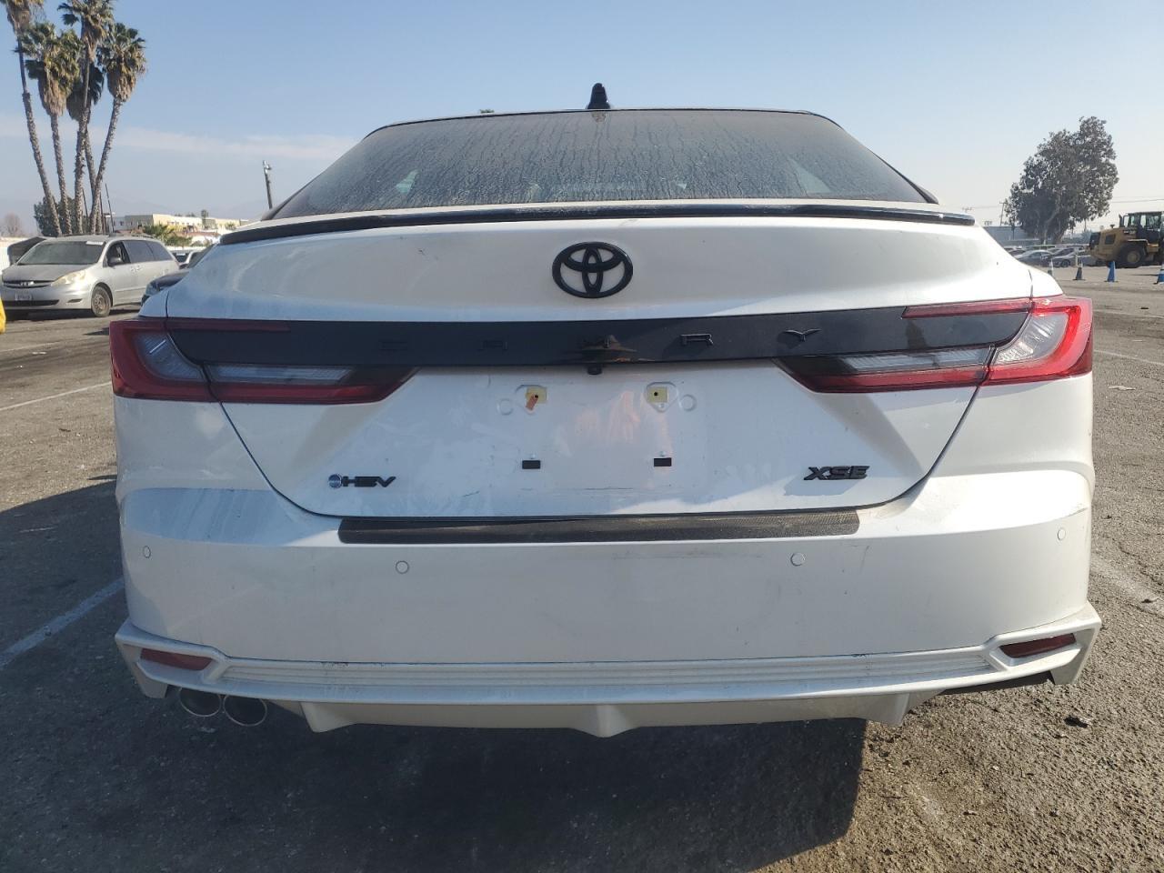 2025 TOYOTA CAMRY XSE - Фото 6