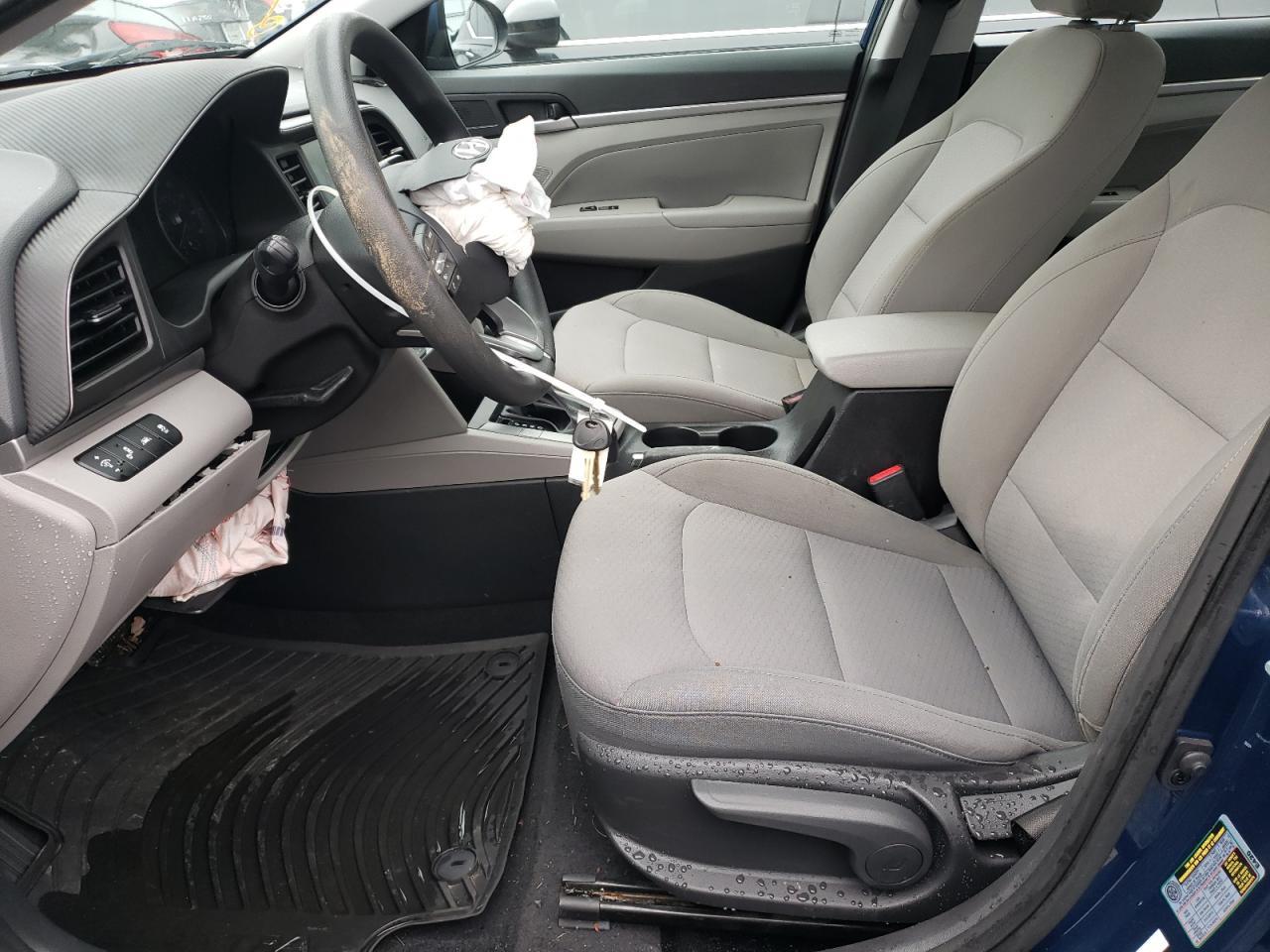 2019 HYUNDAI ELANTRA SE - Image 7