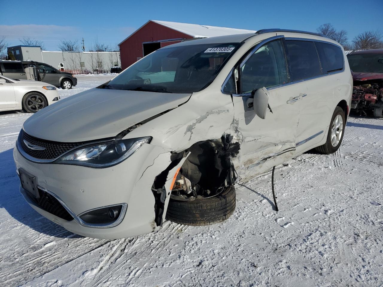 2017 CHRYSLER PACIFICA T