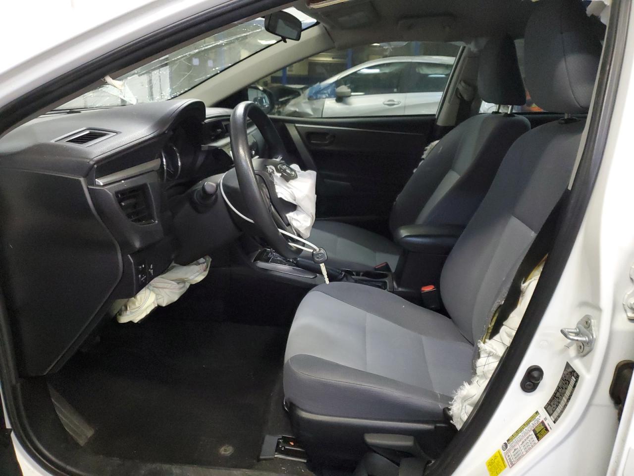2014 TOYOTA COROLLA L - Фото 7