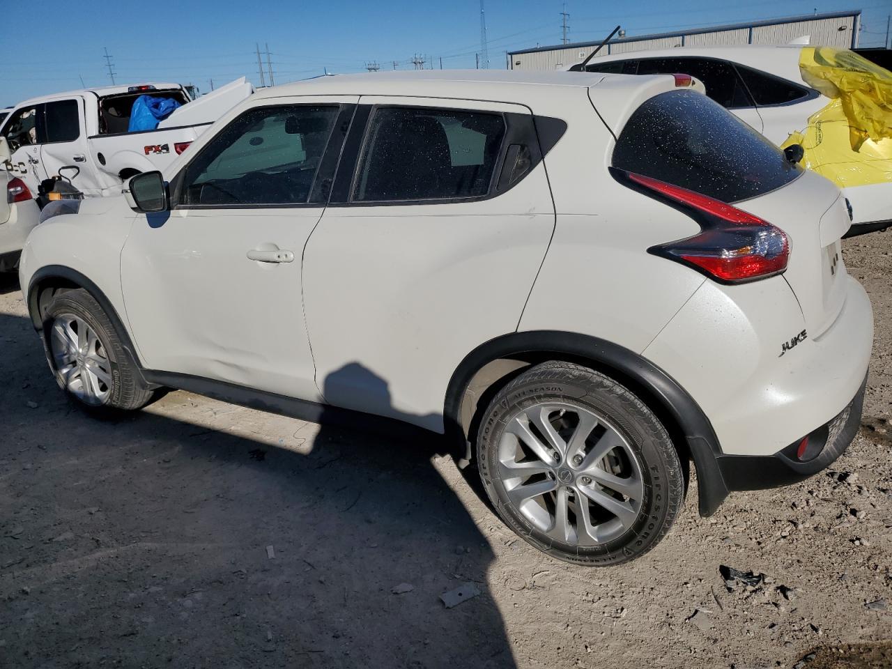 2016 NISSAN JUKE S - Фото 2