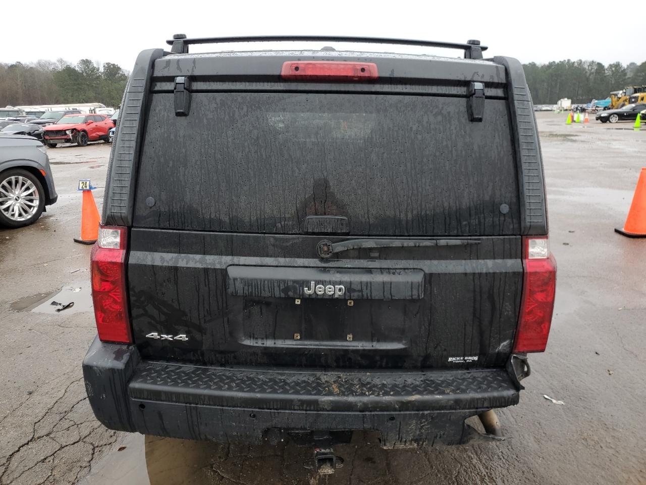2010 JEEP COMMANDER - Image 6