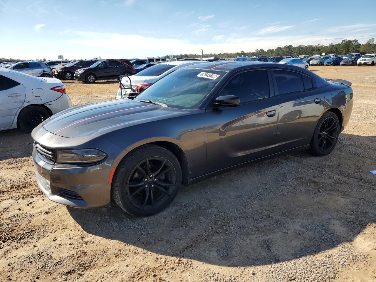 2016 DODGE CHARGER SE car image