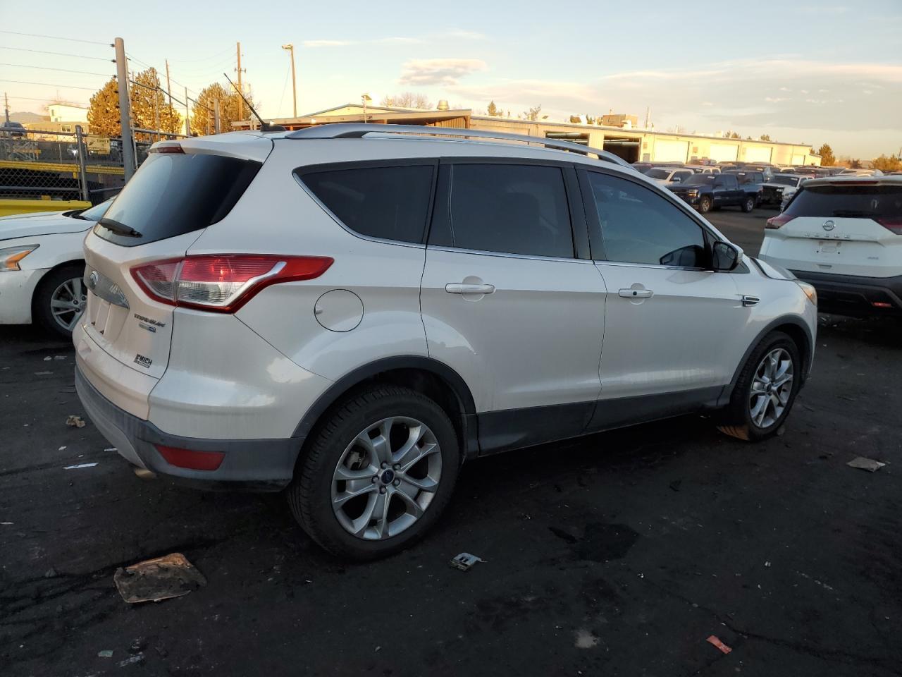 2016 FORD ESCAPE TIT - Image 3