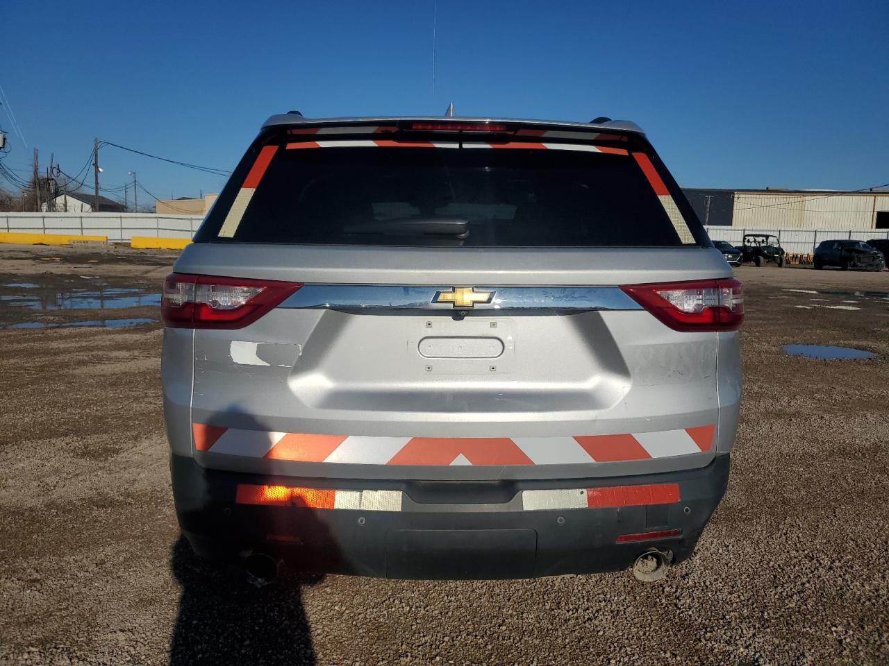2020 CHEVROLET TRAVERSE L - Фото 6