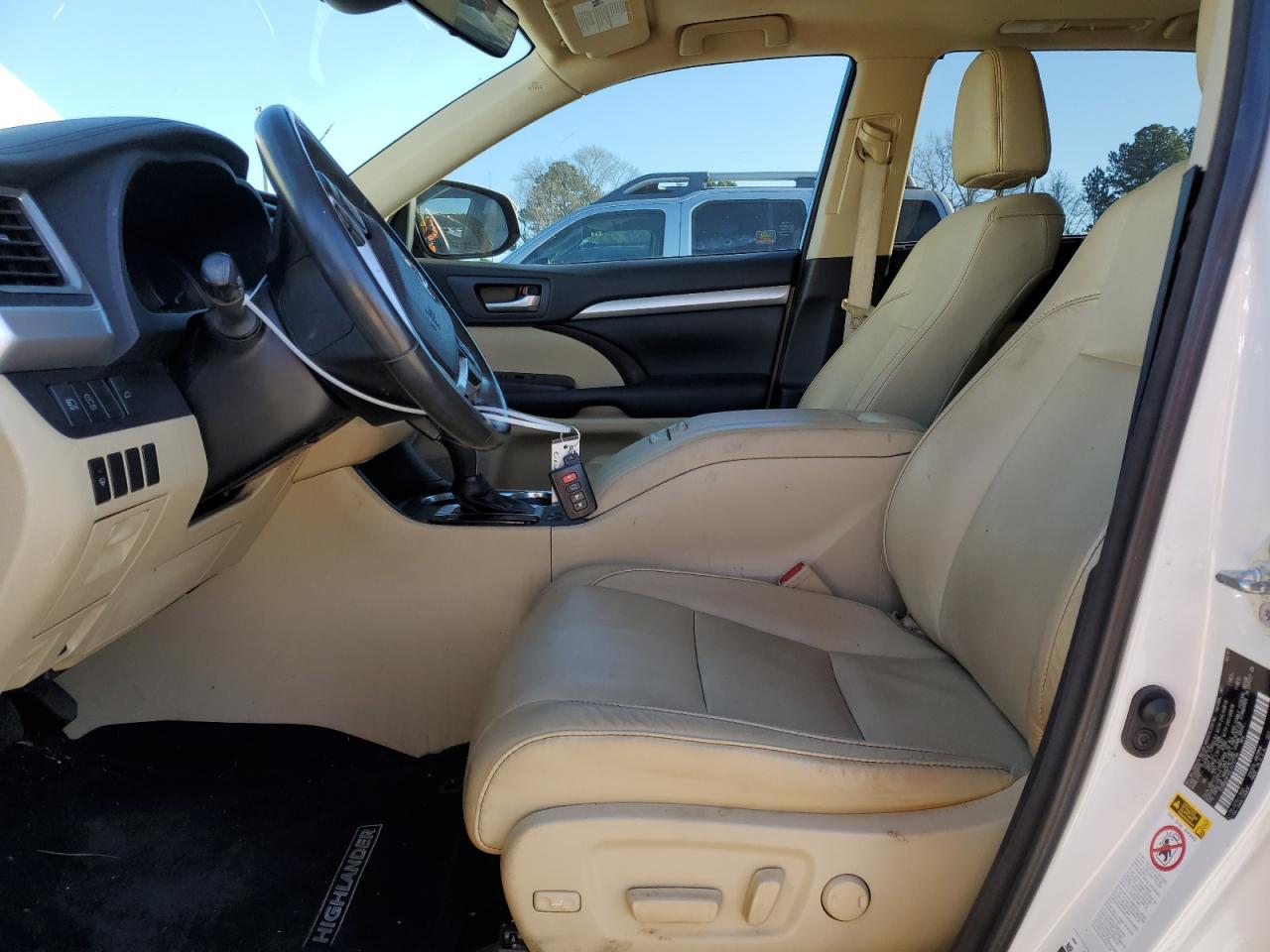 2018 TOYOTA HIGHLANDER - Image 7