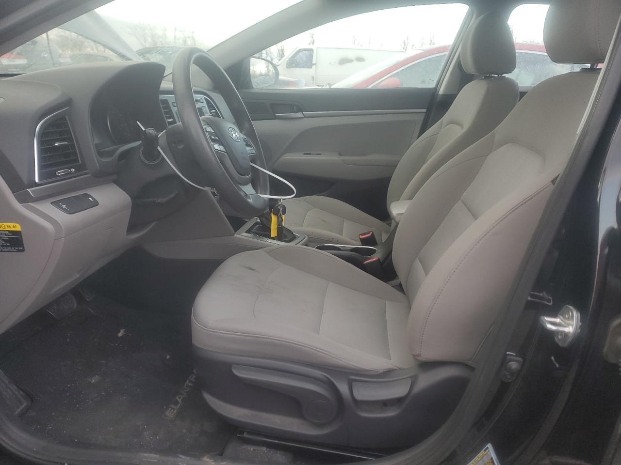 2018 HYUNDAI ELANTRA SE - Фото 7
