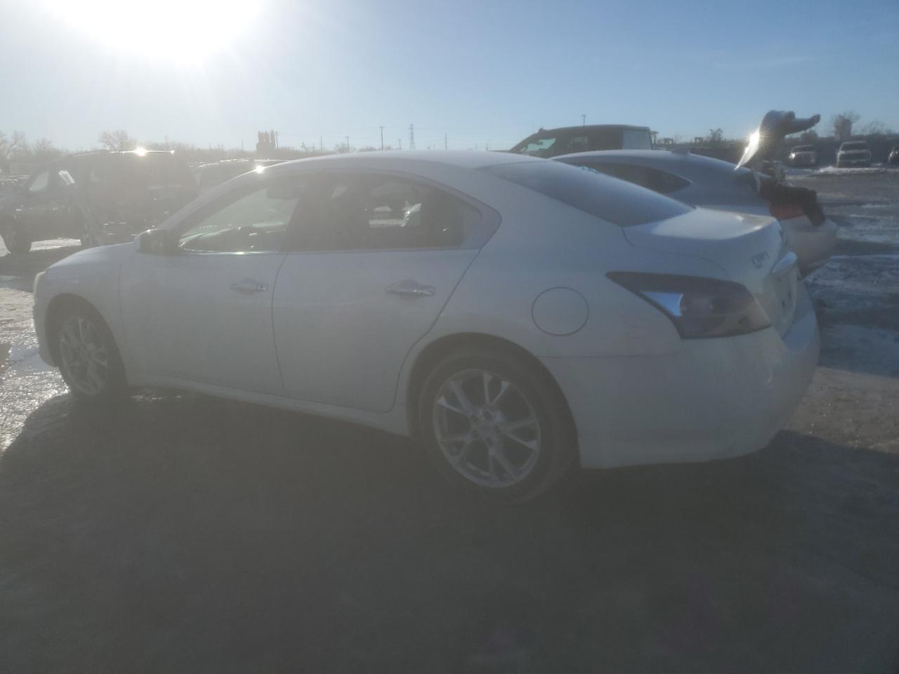 2013 NISSAN MAXIMA S - Фото 2