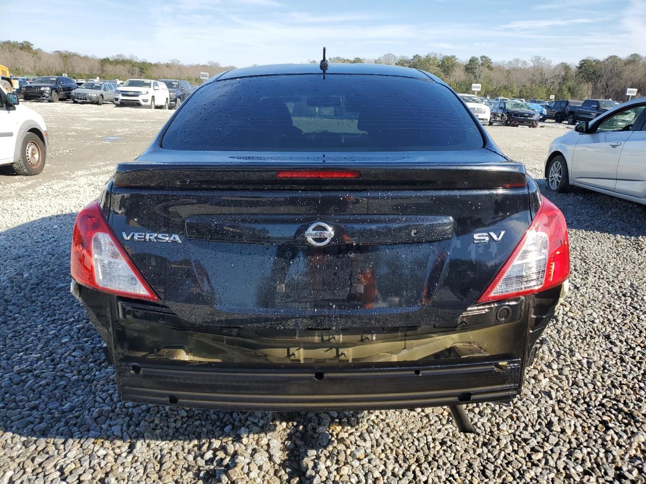 2016 NISSAN VERSA S - Фото 6