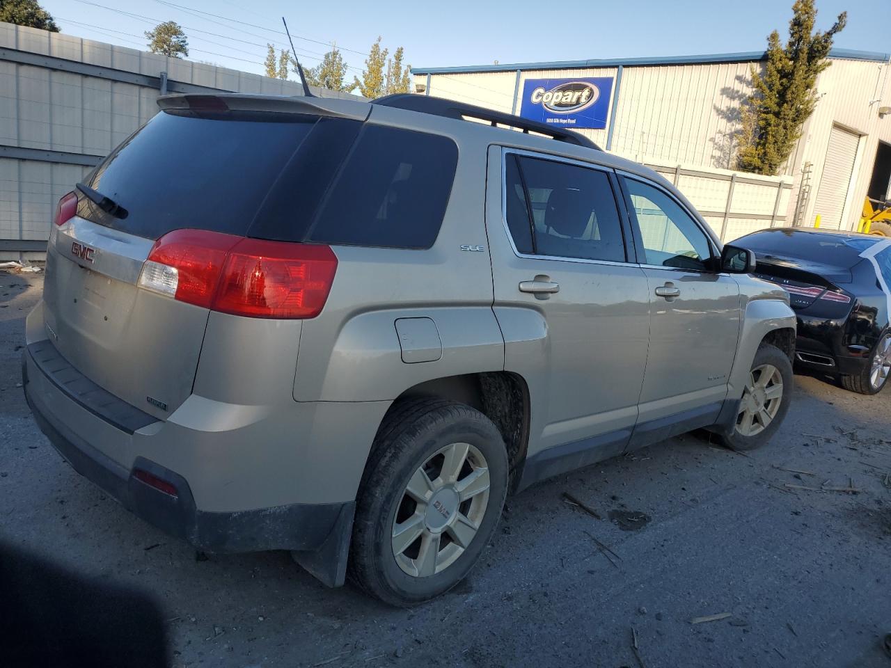 2012 GMC TERRAIN SL - Фото 3