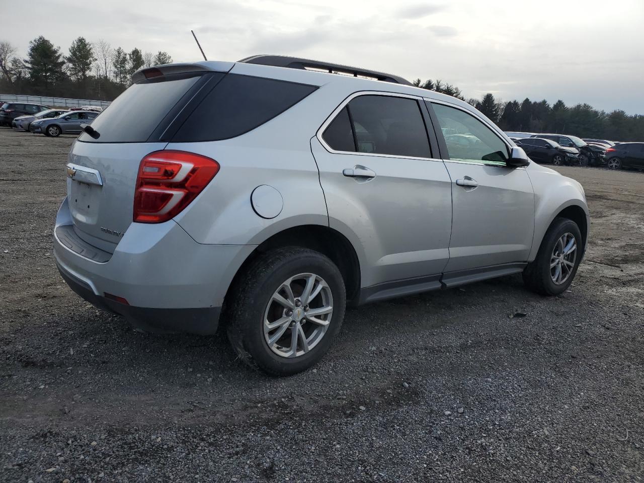 2016 CHEVROLET EQUINOX LT - Image 3