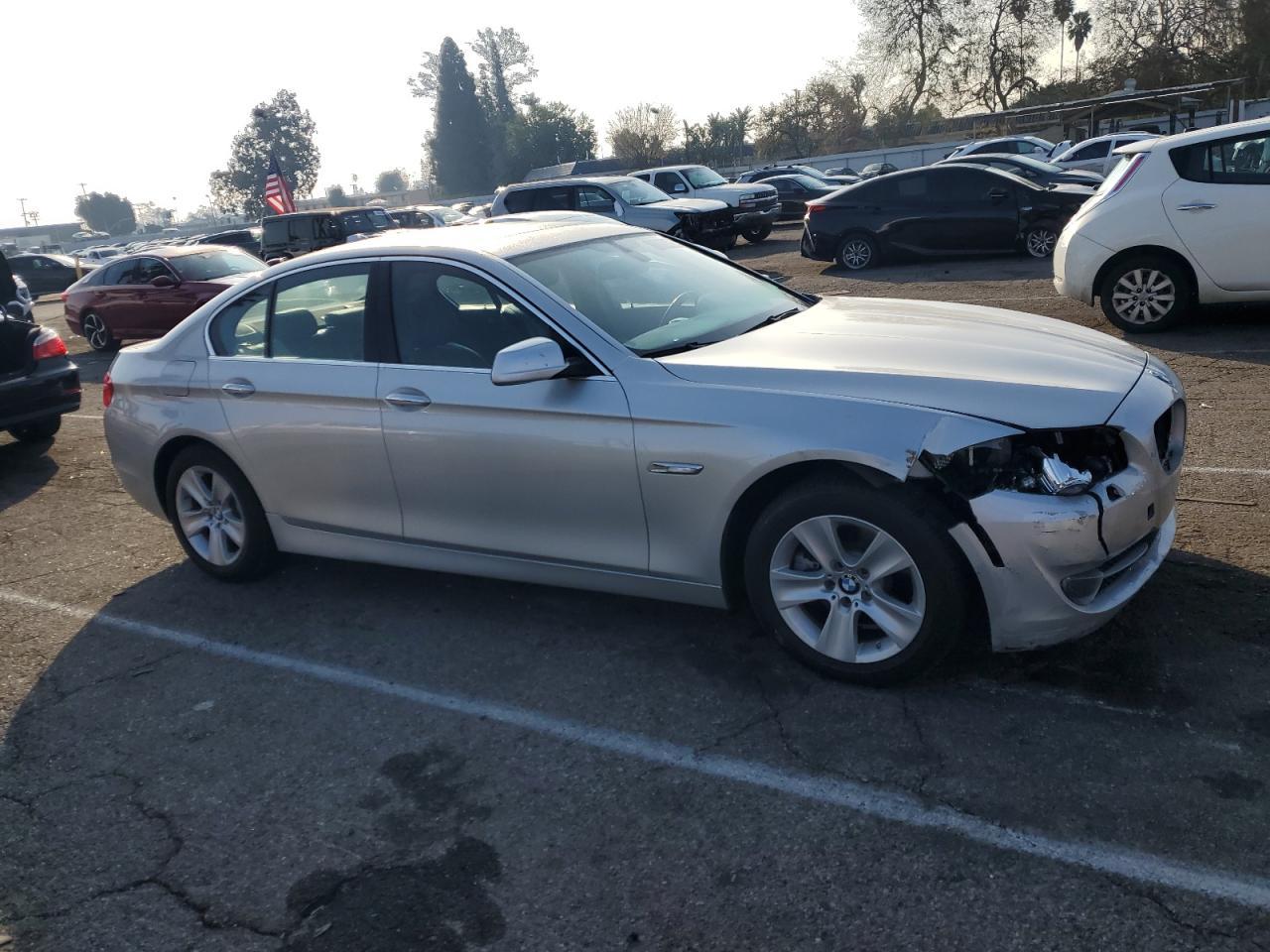 2013 BMW 528 XI - Фото 4