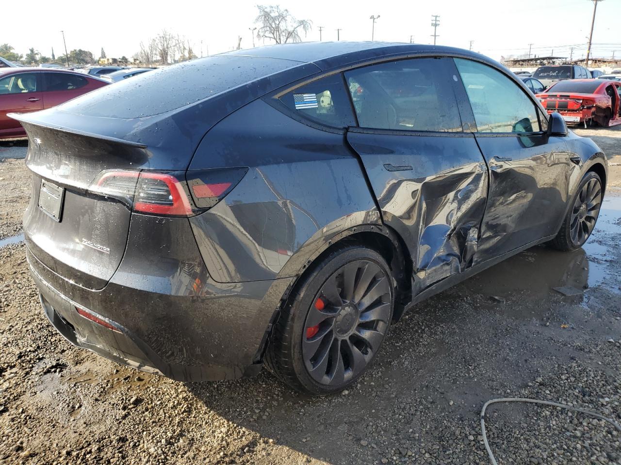 2024 TESLA MODEL Y - Image 3