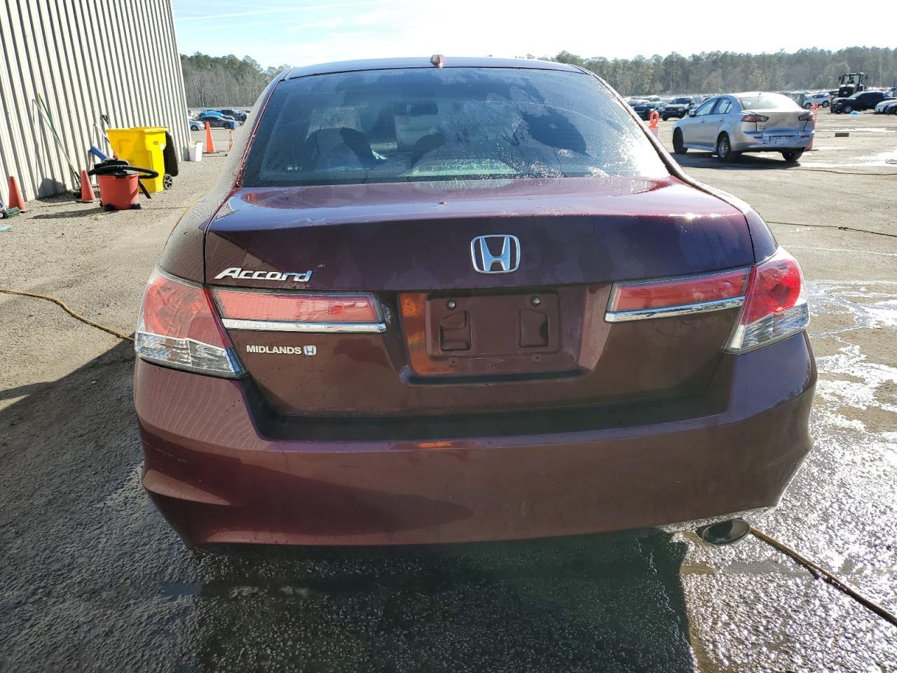 2012 HONDA ACCORD EXL - Image 6