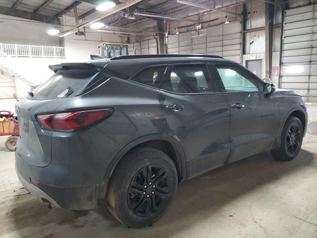 2022 CHEVROLET BLAZER 2LT - Фото 3